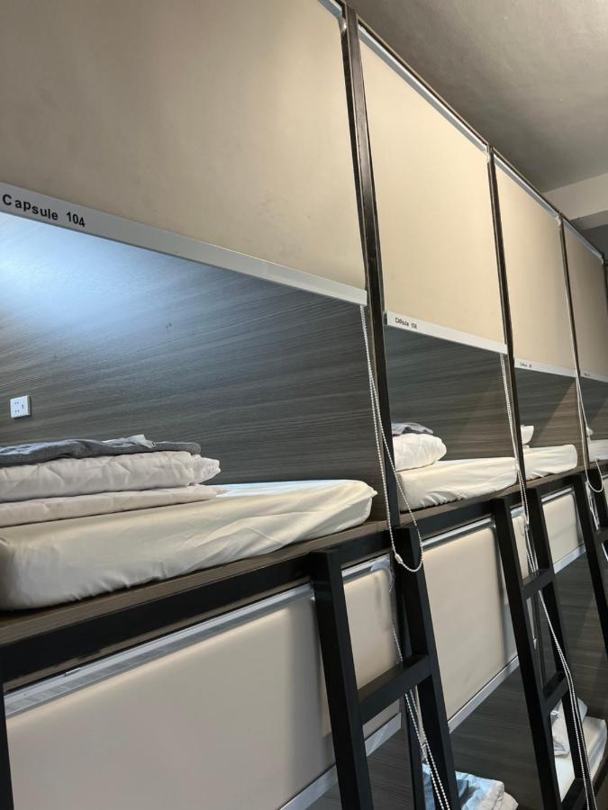 8H-Hostel Хошимін Екстер'єр фото
